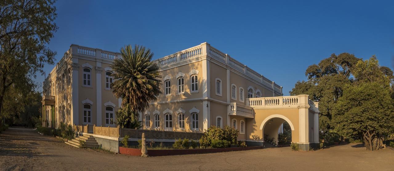Отель Royal Oasis Wankaner Экстерьер фото